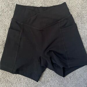 Bo + Tee Active Shorts